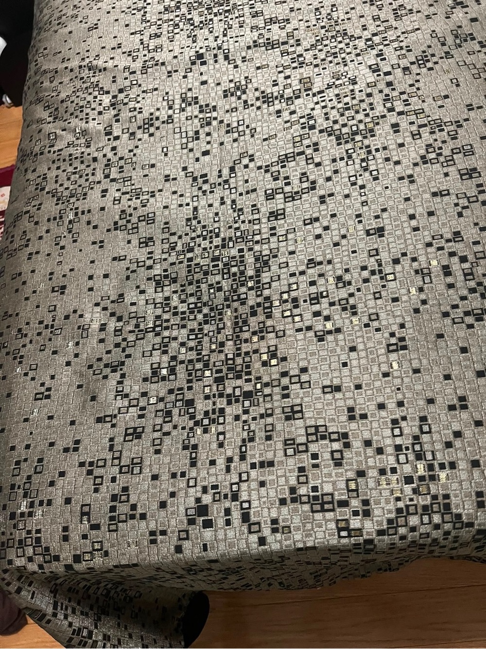 Modern Mosaicbedspread or Duvet Cover Set in Silver-Gray - Picture 2 of 3